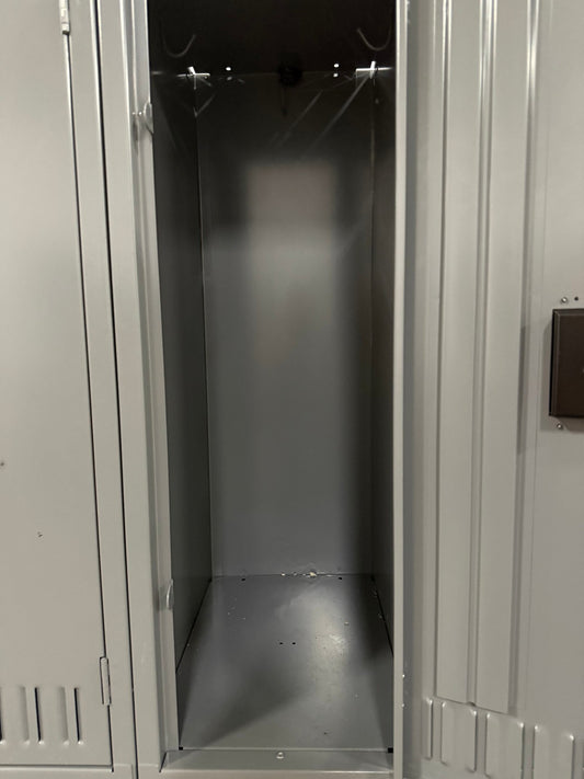 ULINE DOUBLE TIER ASSEMBLED LOCKERS STEEL 6 DOORS TOTAL 36 1/2" X 78" X 18"