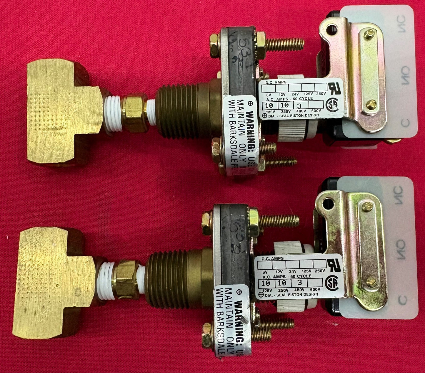 BARKSDALE E1S-H15-BR ECON-O-TROL SERIES PRESSURE SWITCH 0.5-15 PSI - 1 LOT QTY 2