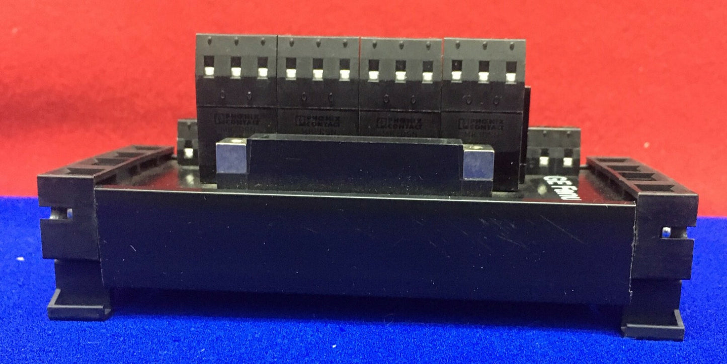 GE FANUC 1C693ACC337A OUTPUT TERMINAL BLOCK WITH 2-PHOENIX CONTACT UM 45-SEFE