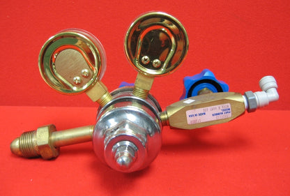 GAS ESPECIAL AVANZADO UPE3300580, REGULADOR DE GAS, ENTRADA MÁXIMA 3000 PSI, REGULADO A 