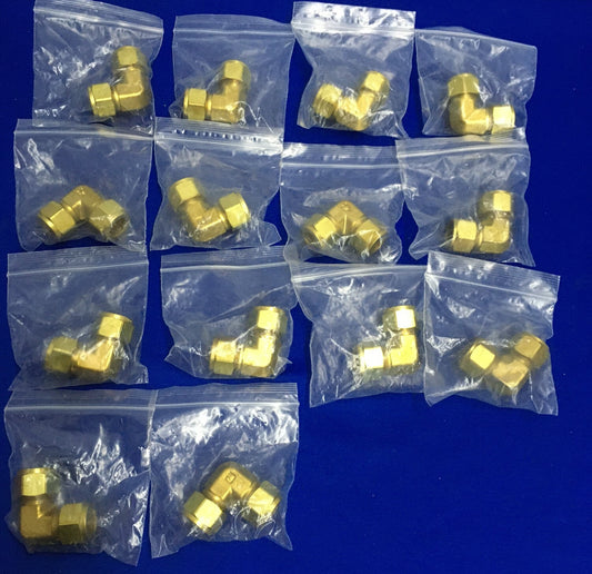 PARKER HANNIFIN 10-10 EBZ-B UNION ELBOW BRASS SELLING AS '1 LOT OF QTY 14 ELBOWS