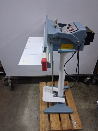 ULINE H-86 FOOT OPERATED IMPULSE SEALER 24" ITEM IS USED TESTED WORKS.