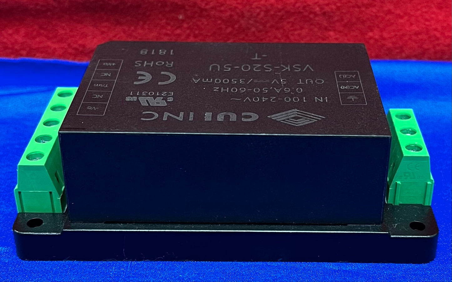 MÓDULO DE POTENCIA CONVERTIDOR CA/CC CUI VSK-S20-5U-T - ENTRADA 100-240 V - SALIDA 5 V/3500 mA