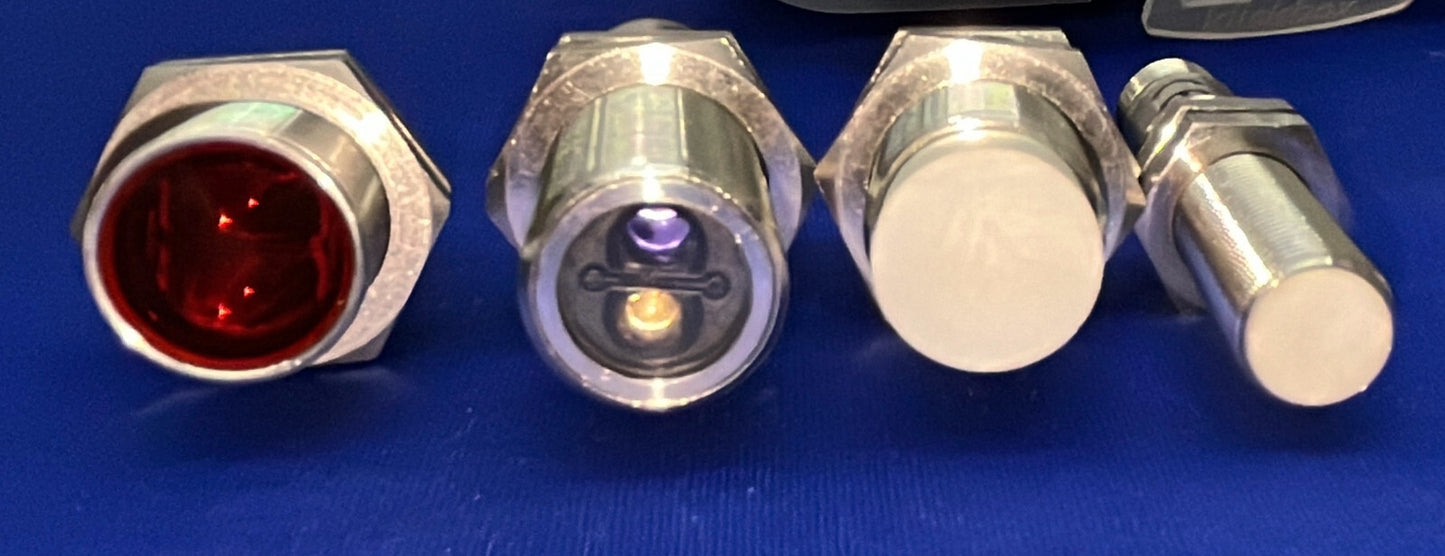 SICK SENSORKIT MHT15-P3347V, VTE18-4P4240V, IMF18-12NPOVCOS, IMF12-04BPOVCOS