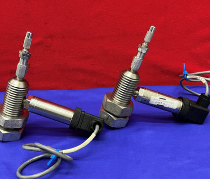 Lot of 2 Druck GE PMP 4070 Amplified Output Pressure Transducer / Hirschmann BGD
