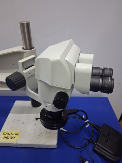 OLYMPUS SZX7 8-56 X SZX-TB1 TILTING ERGONOMIC BINOCULAR MICROSCOPE DF PL 0.75X-4
