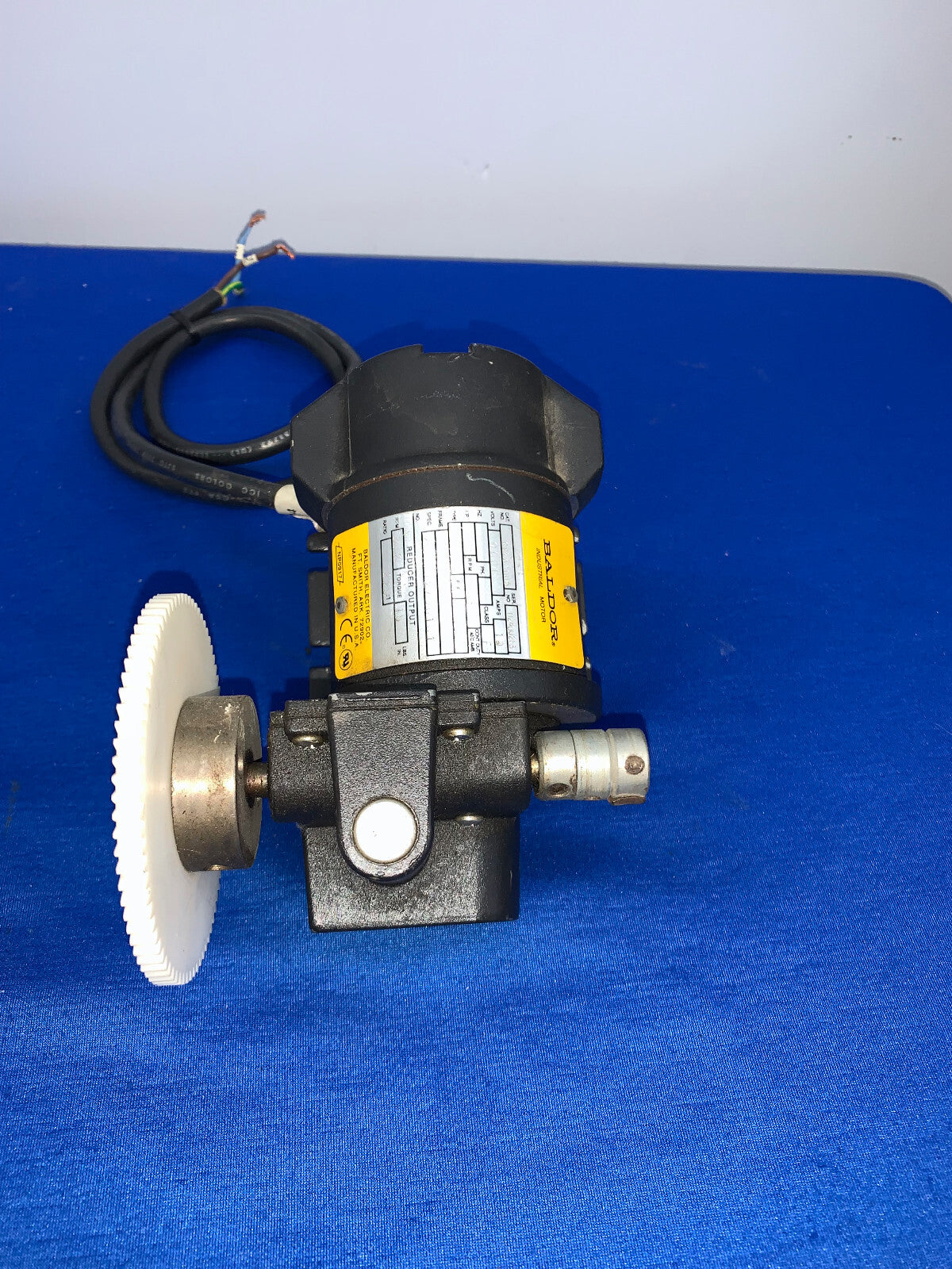 MOTORE AD ANGOLO RETTO BALDOR GP23005, 23A012/001G1, 8,2 RPM, COPPIA 15 LBS, 10 A, 90 V CC