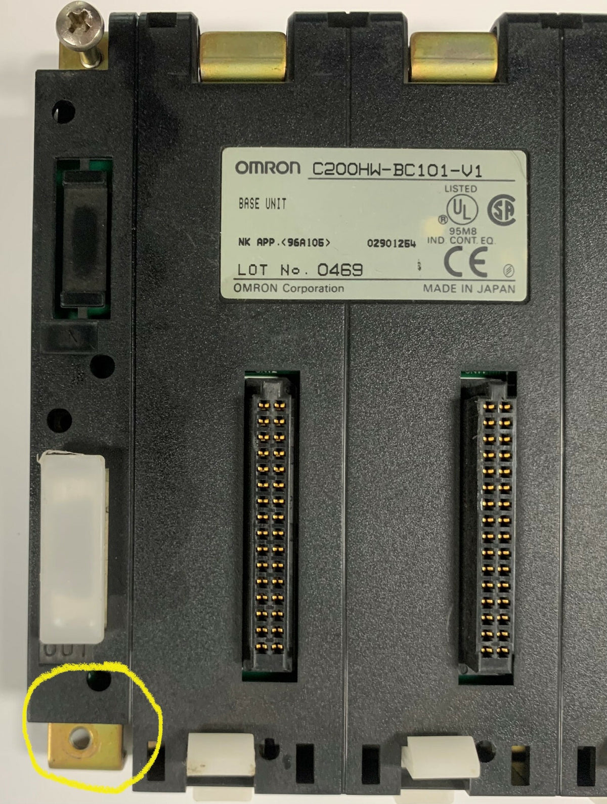 Omron C200HW-BC101-V1 Backplane-Basiseinheit mit 10 Steckplätzen