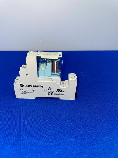 ALLEN-BRADLEY, 700-HN221, Serie B, mit ALLEN-BRADLEY 700-HKM6Z24 Relais 24 V DC