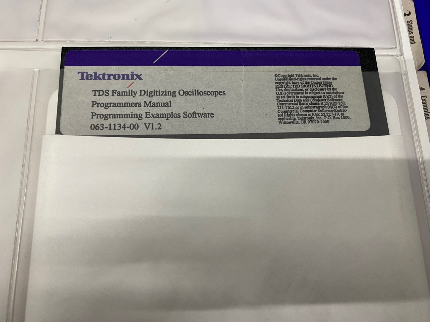 TEKTRONIX TDS 070-9556-00、ファミリー デジタイジング オシロスコープ プログラマ マニュアル