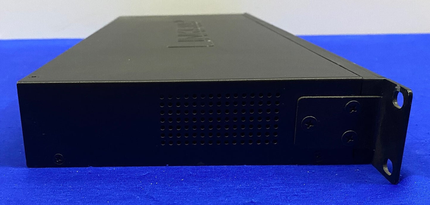 CISCO SYSTEMS / LINKSYS ® EF3124 VER. 2 24-POORTS 10/100 ETHERNET-SWITCH