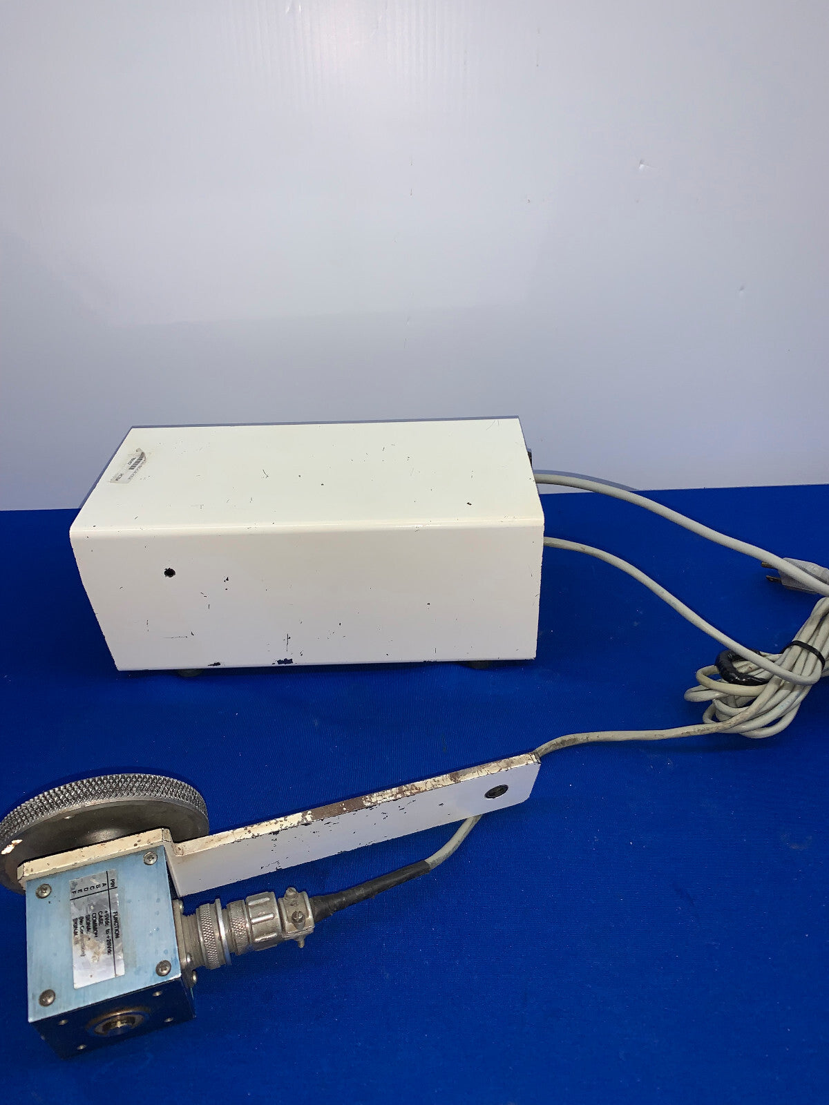 VERSA, D-2581-1, LINEAIR MEETAPPARAAT, MET QUBE 32X0600100004 ROTOPULSER