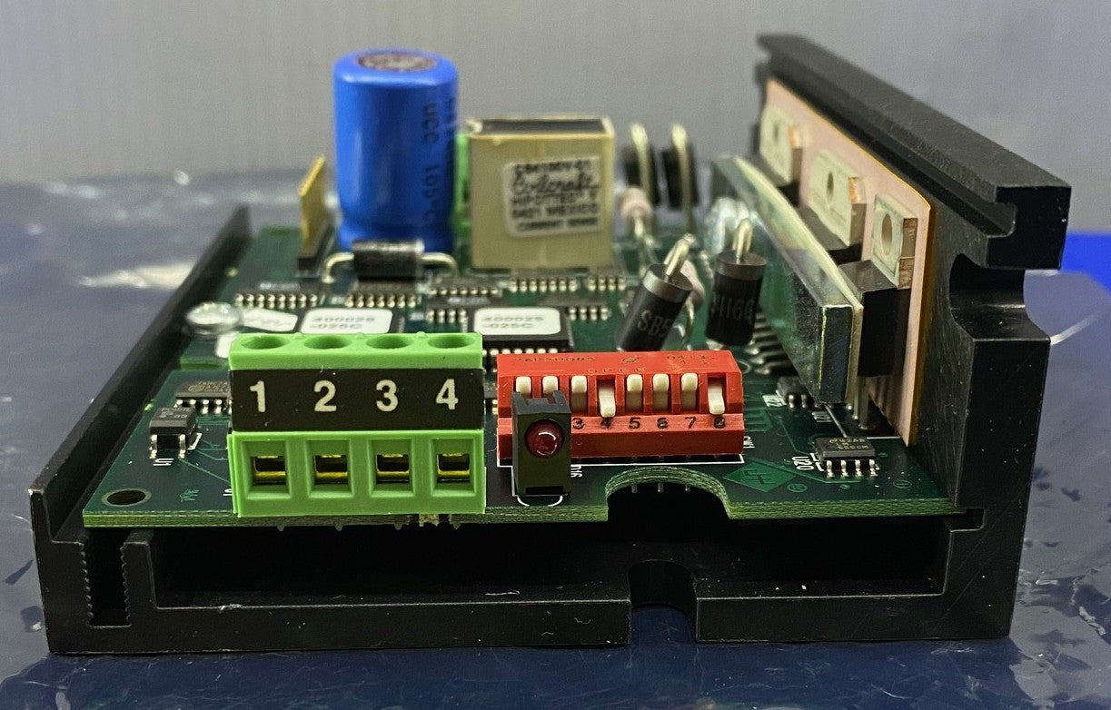 SUPERIOR ELECTRIC SLO-SYN® SS2000MD4-M MOTOR DRIVE