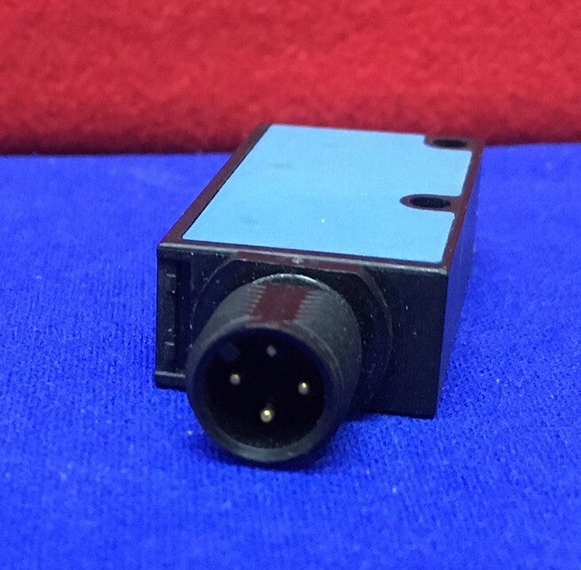 SICK WL9-2P431 / WL92P431 PHOTOELECTRIC RETRO-REFLECTIVE SENSOR