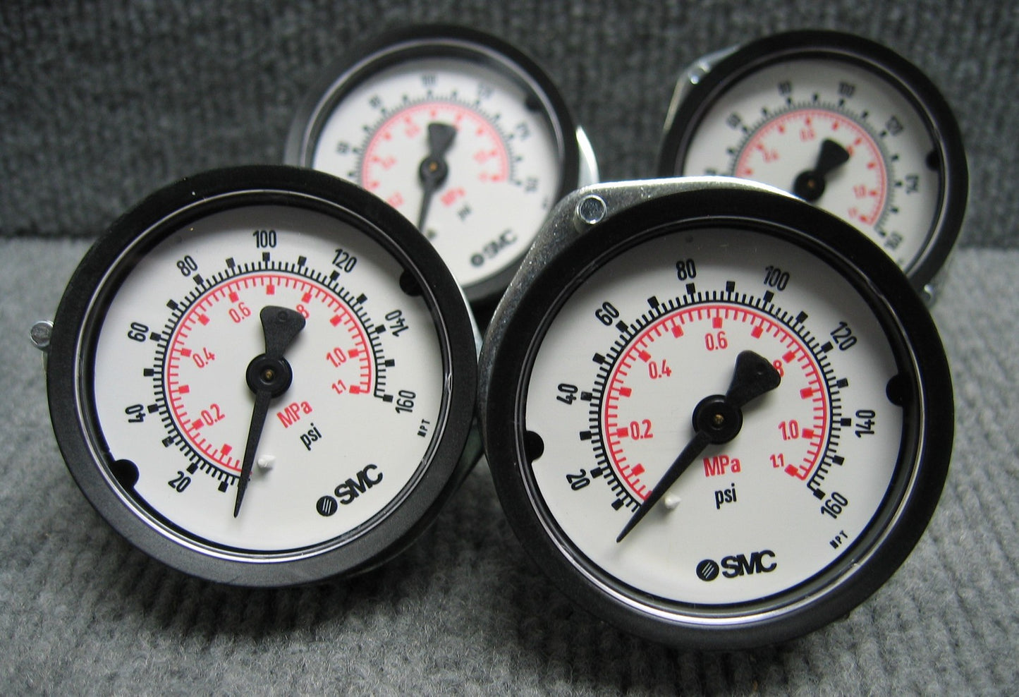 Menge: 4 SMC-PNEUMATIK-MESSGERÄTE 0–160 PSI 0–1,1 MPa