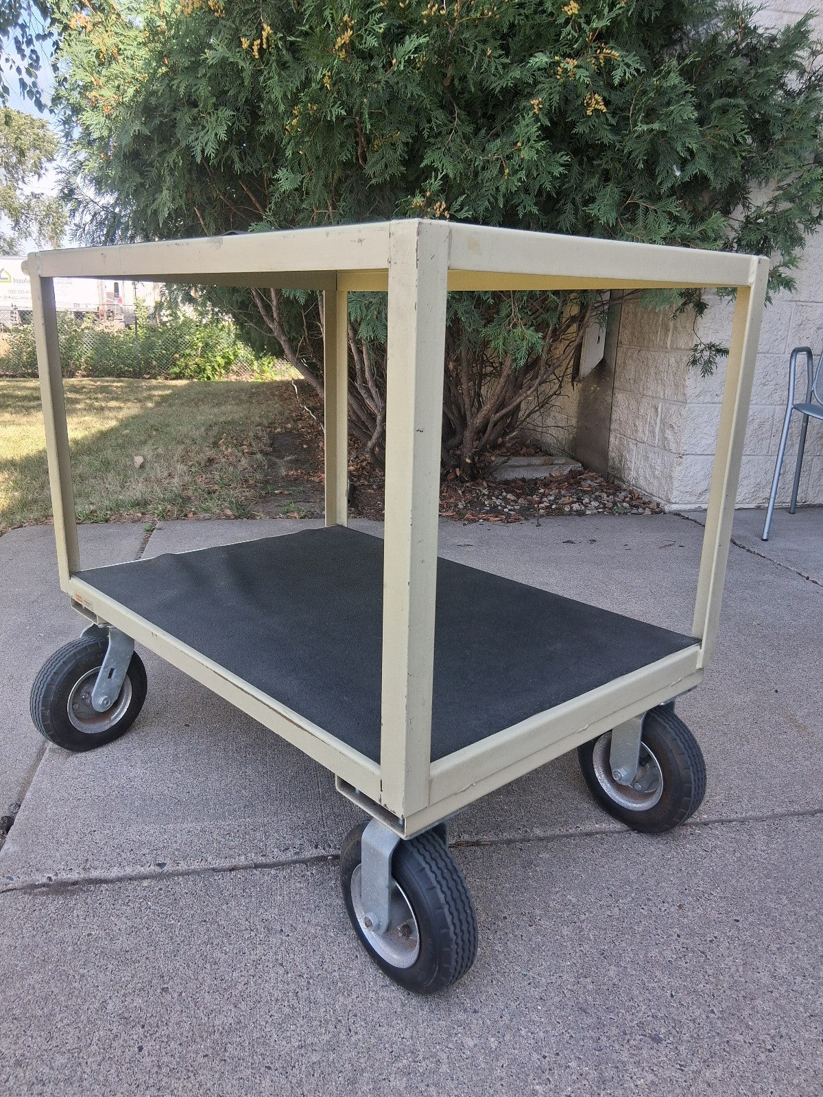 Uline H-373942" x 25" x 34" Instrument Cart Utility Cart Heavy Duty Frame