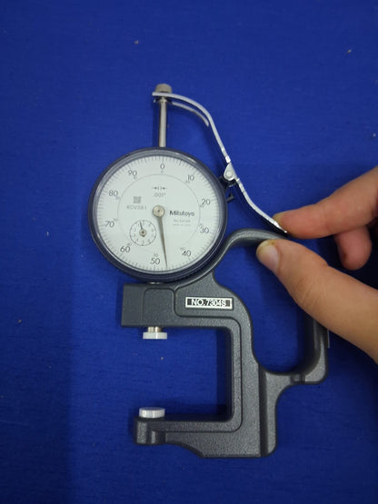 Mitutoyo 7304S Dial Thickness Gage 0-1" Range .001" with Case