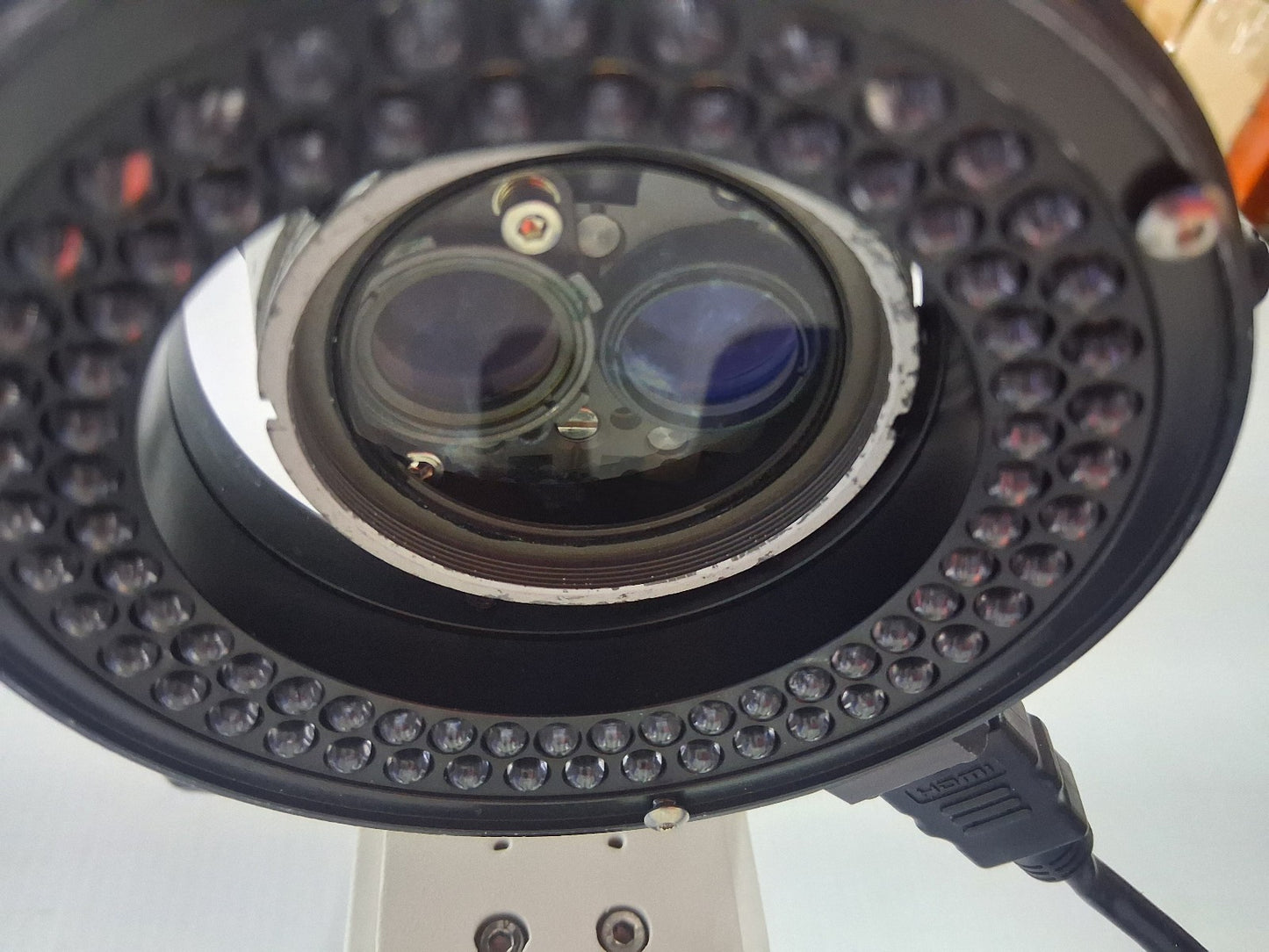 NIKON STEREO SMZ745 MICROSCOPE 6.7-50X  STAND & LED LIGHT C-W10XB/22 EYEPIECES