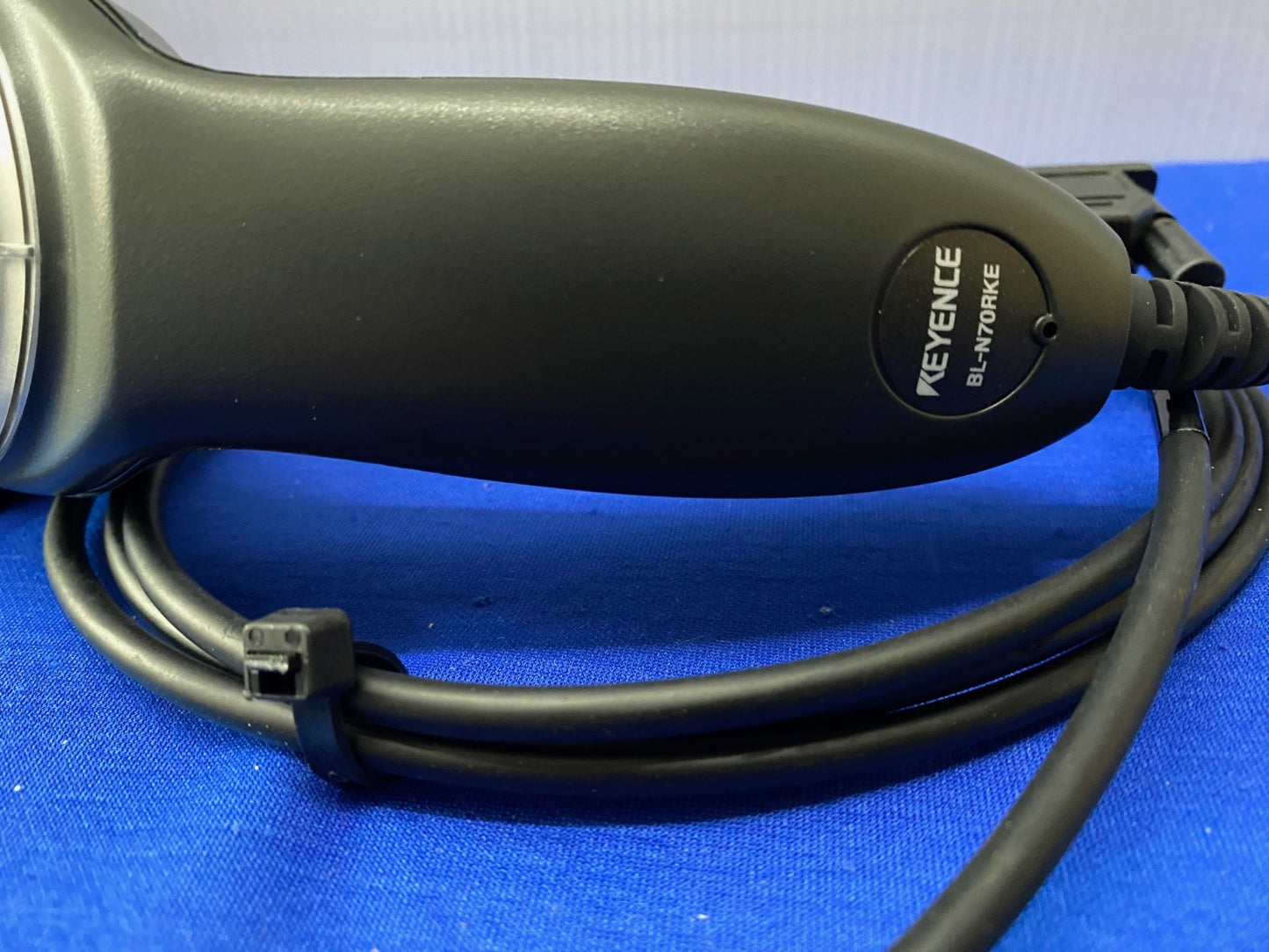 KEYENCE BL-N70 SERIES BL-N70RKE HAND-HELD LASER BARCODE READER WITH MANUAL