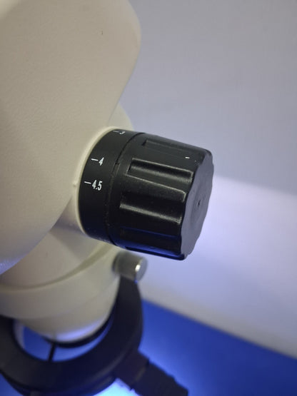 Scienscope SSZ-2 Stereo Zoom Microscope 6.7-45X Boom Stand and LED Ring Light