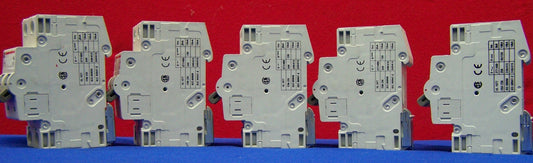 CUTLER-HAMMER CIRCUIT BREAKERS QTY 2-C1 WMS2C01,QTY 2-C4 WMS2C04,QTY 1-C13