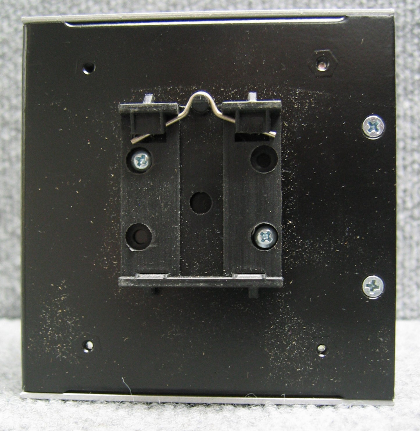 CONTEMPORARY CONTROLS CRTLINK EICP8M-100T 8-POORTS BEHEERDE COMPACTE SWITCH