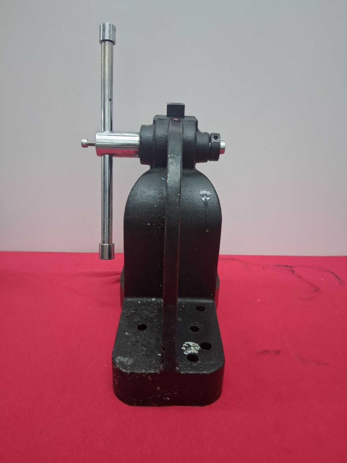 Dayton 4Z328E 1 Ton Arbor Press 8" Swing Work Height 6" 1" x 1" Ram Dimensions