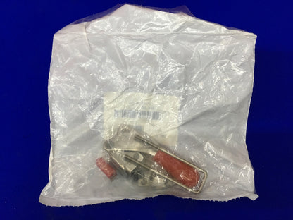 NUOVO - MORSETTO DI CHIUSURA DE-STA-CO 3CXF4 / 324-SS