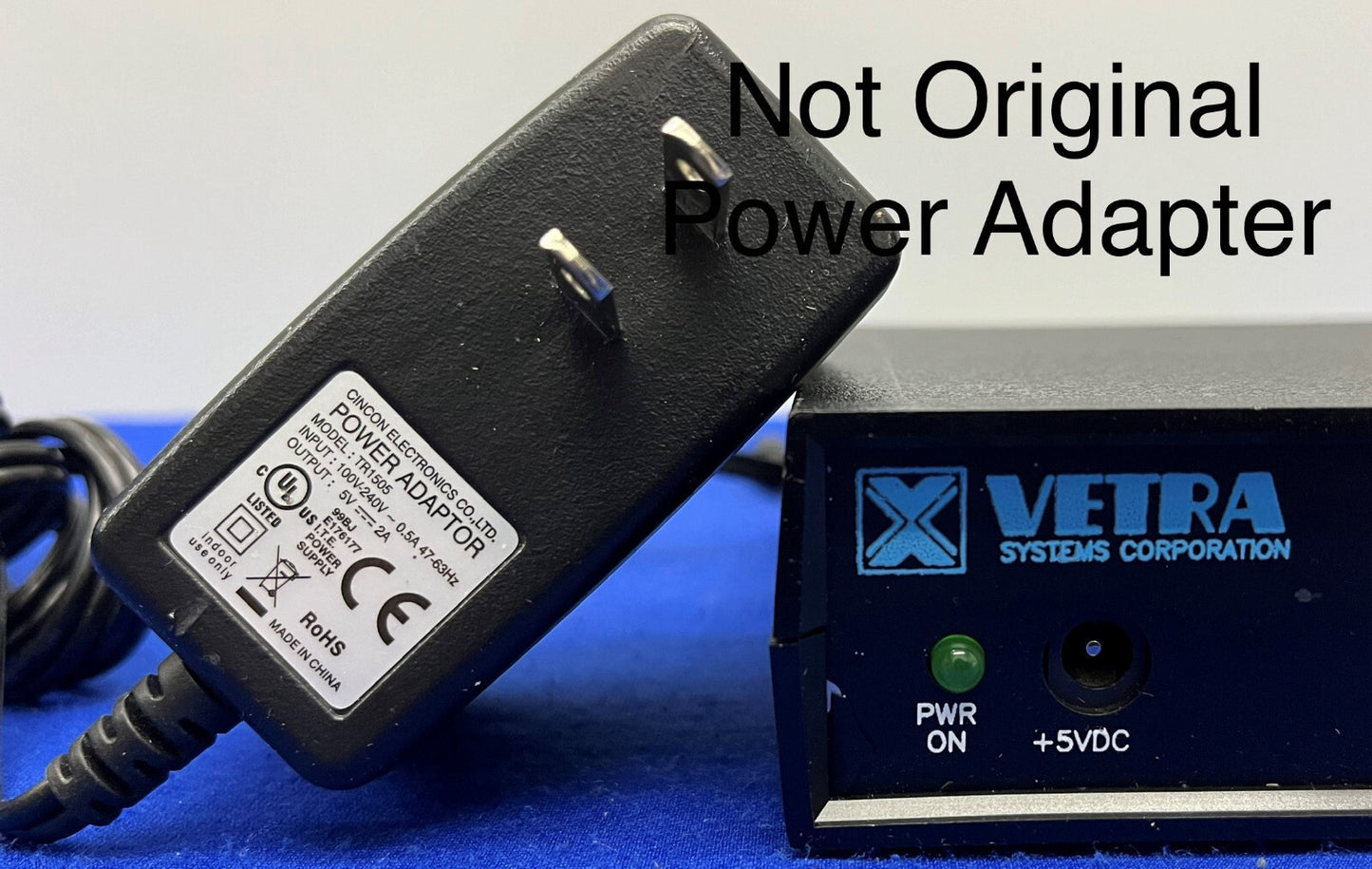 CONVERTIDOR USB-335 SMARTPIPE™ DE VETRA SYSTEMS CONCENTRADOR USB DE 2 PUERTOS CON FUENTE DE ALIMENTACIÓN