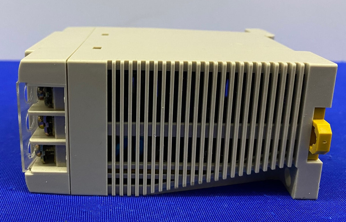 OMRON S82K-01505 / S82K01505 NETZTEIL