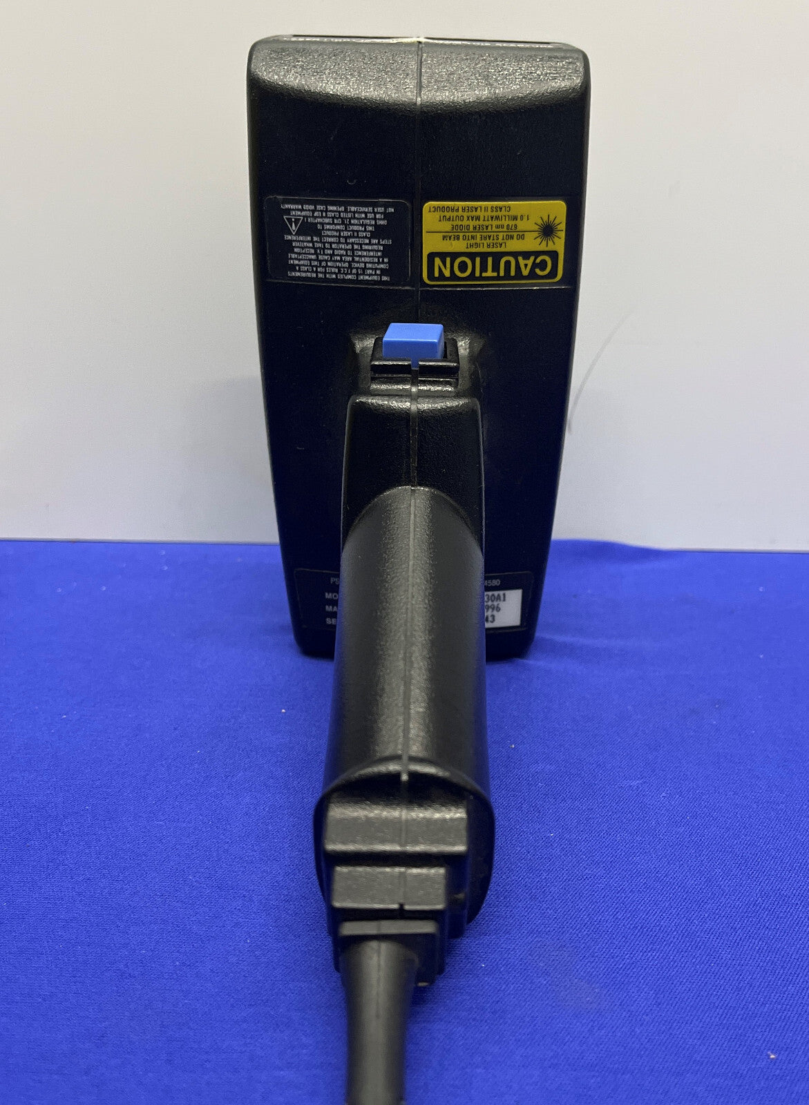Scanner laser de codes-barres portatif BCS 4100-130A1