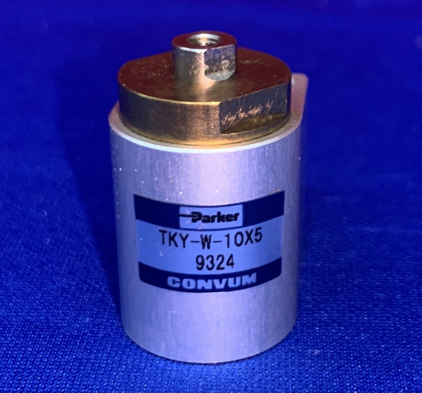 PARKER CONVUM TKY-W-10X5 9324 CYLINDER DOUBLE ACTING BARB CONNECTOR.