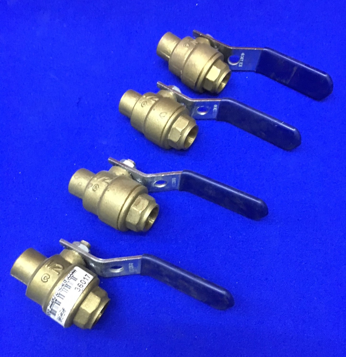 AANTAL 4 - NIBCO USA 580 1/2'' AFSLUITER C 125SWP-400WOG