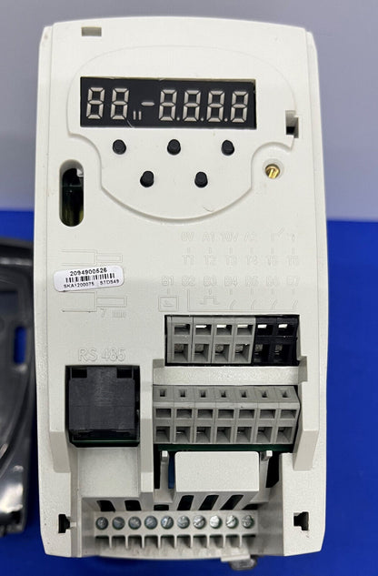 EMERSON CONTROL TECHNIQUES SKA1200075 VECTOR CONTROL DRIVE 240 VCA - PIÈCES/RÉPARATION