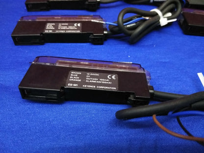 1 LOT DE 8 - AMPLIFICATEUR DE DÉTECTEUR DE PROXIMITÉ KEYENCE ES-M1