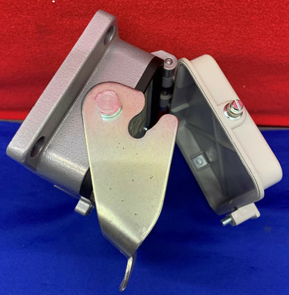 PHOENIX CONTACT 5604431 HC-P:RJ45 CAT5 GFCI 3A COMPUTER INTERFACE.