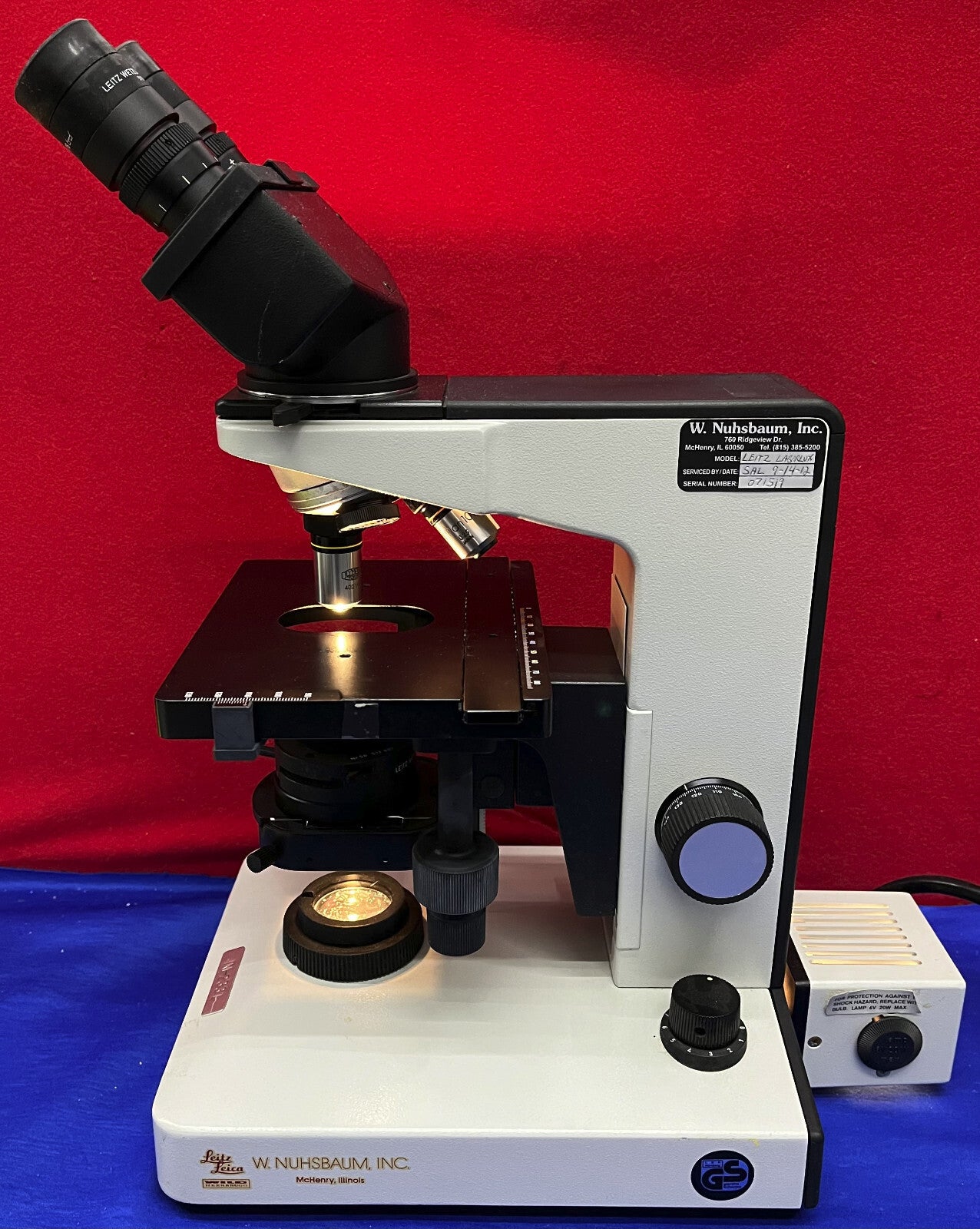 MICROSCOPIO BINOCULARE LEITZ LABORLUX K 02043.036 CON OCULARI PERIPLAN 10X/18