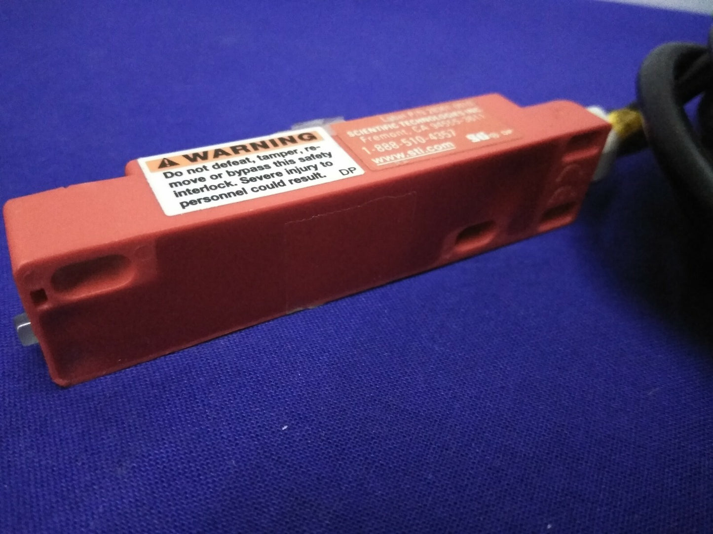 SCIENTIFIC TECHNOLOGIES INC  MF1 28361-0010 SAFETY SWITCH