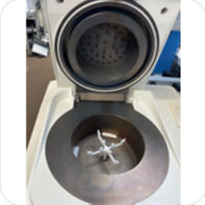 SARTORIUS LMA200PM MOISTURE ANALYZER WITH MICROWAVE DRYING ITEM IS USED