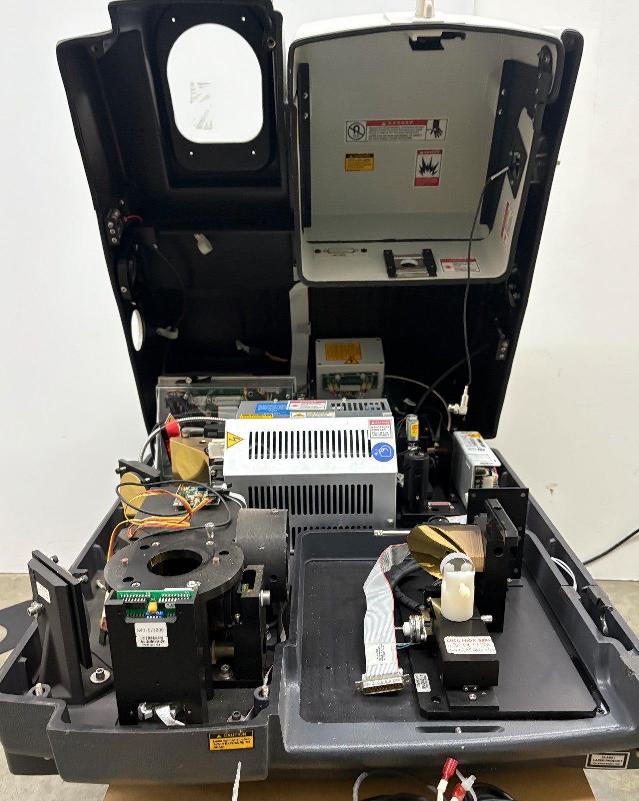 THERMO SCIENTIFIC NXR FT RAMAN SPECTROMETER MODULE DATE 2008 - FOR PARTS/REPAIR