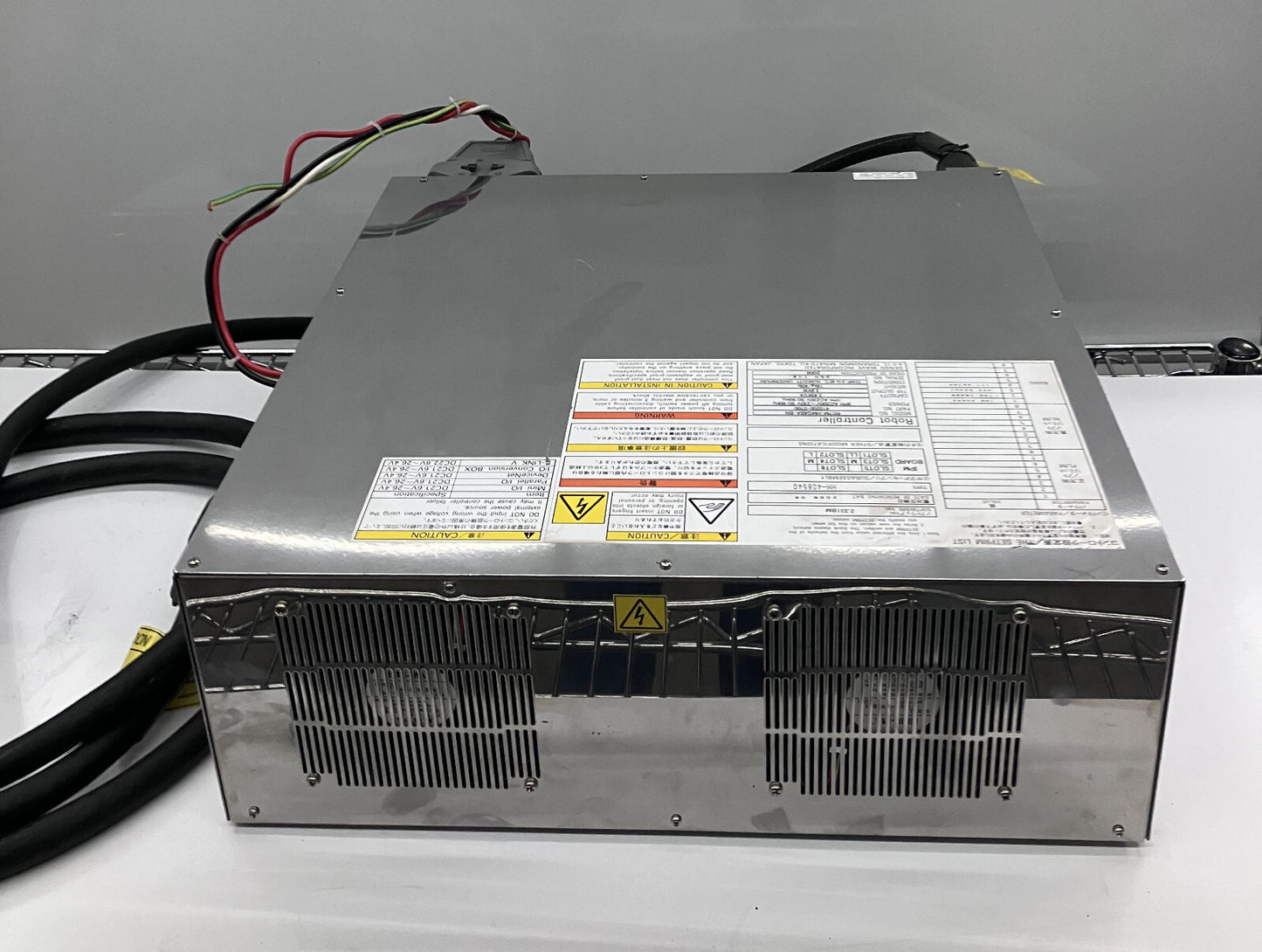DENSO WAVE INC ROBOTCONTROLLER RC7M-HMG4BA-BN