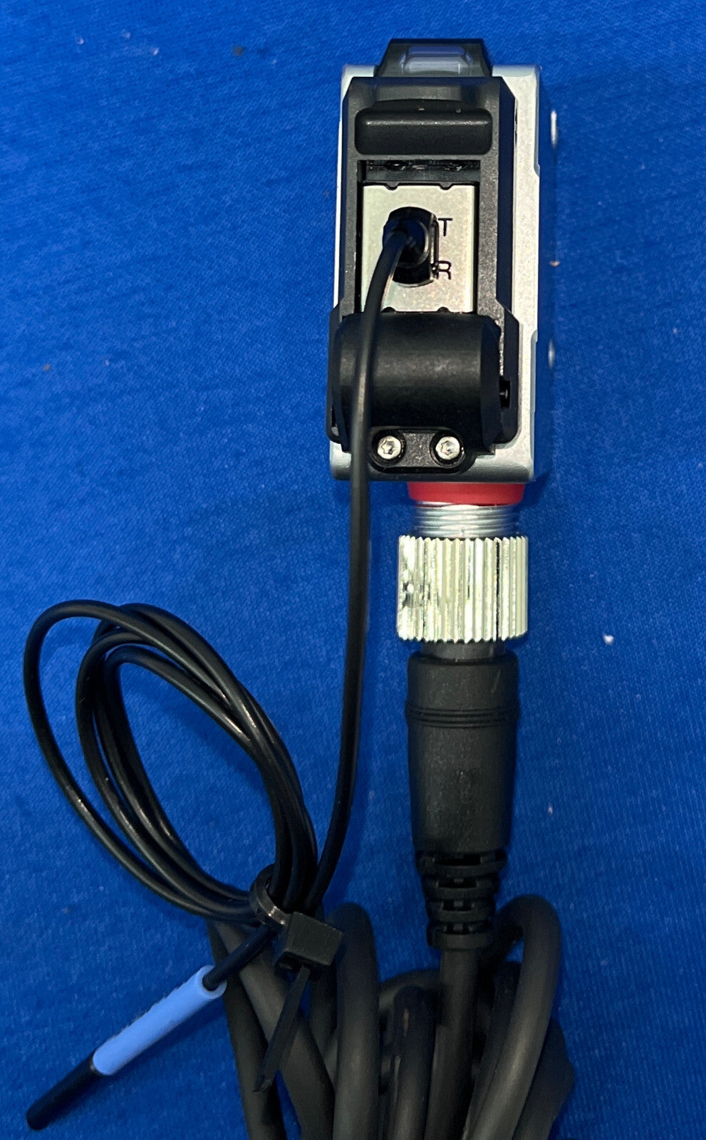 KEYENCE IO-LINK LASERSENSOR LR-WF10C LR-W-SERIE &amp; FU-20 SENSOR OP-75721 KABEL