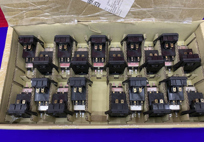 QTY 19  SCHAFFNER 11B3359 FN389B-4-22 VERSATILE SINGLE PHASE POWER ENTRY MODULES