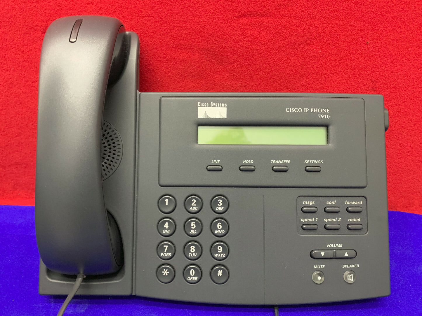 6 téléphones IP Cisco 7910 / 3 blocs d'alimentation seulement