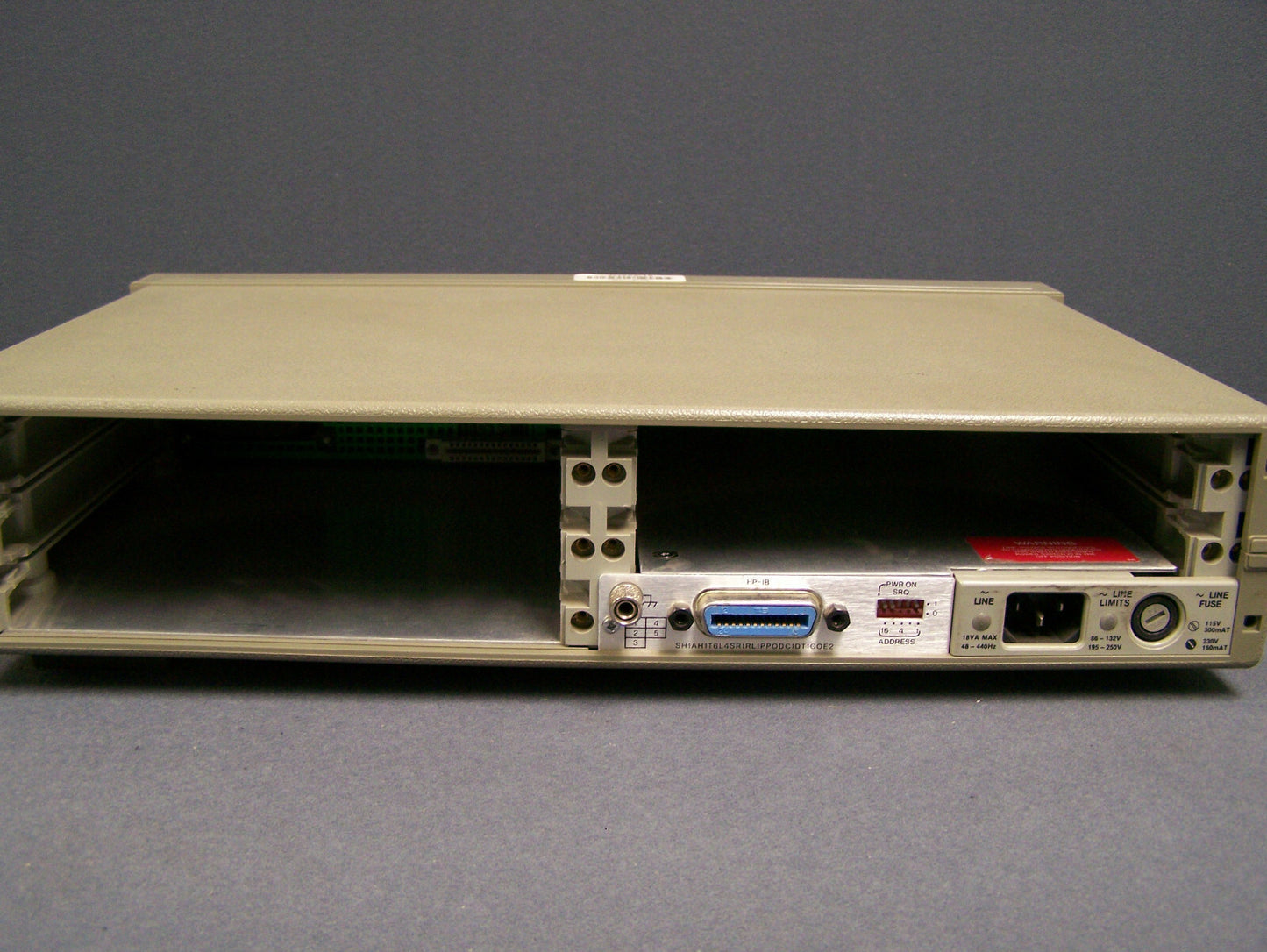 UNIDAD DE CONTROL/CONMUTACIÓN HP 3488A: CONMUTACIÓN DE SEÑAL DE CC DE 26,5 GHZ N.º DE SERIE 2719A-32678