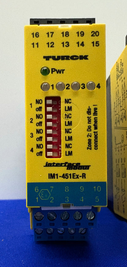 TURCK IM1-451Ex-R ISOLERENDE SCHAKELVERSTERKER 4-KANAALS LED-INDICATOR - 1 LOT HOEVEELHEID 2 