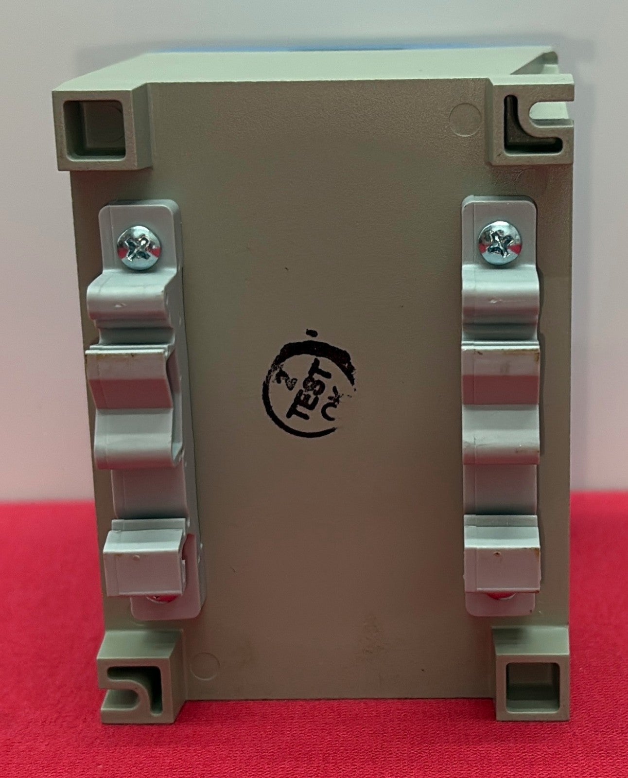 ISLATROL ®  ELITE CONTROL CONCEPTS IE-220 ACTIVE TRACKING ®  AC POWER FILTER