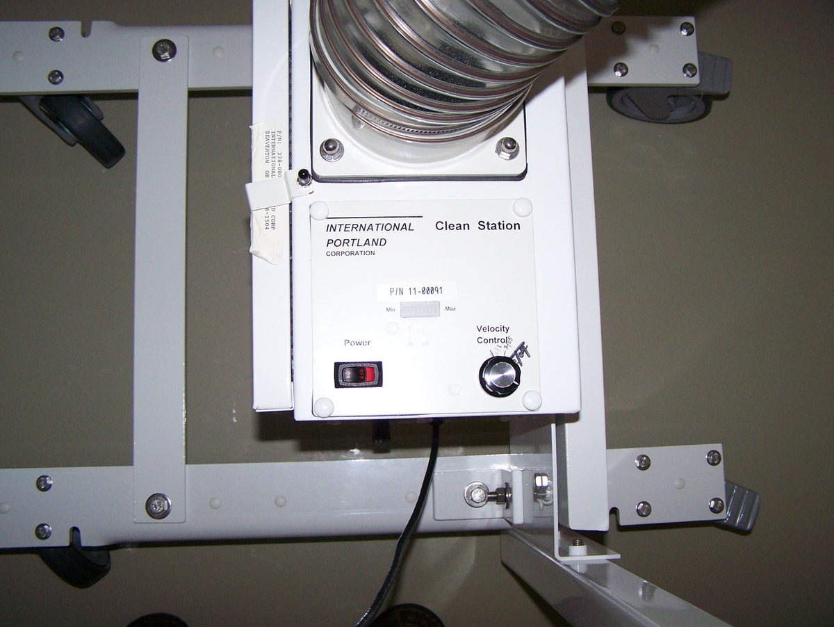 INTERNATIONAL PORTLAND PORTABLE HEPA FILTER LAMINAR AIR FLOW STATION MODEL 250