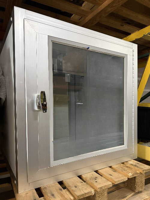 GERBIG PASS THROUGH BOX WHITE PLASTIC & STAINLESS STEEL DOOR 27 3/16 X 27 3/16
