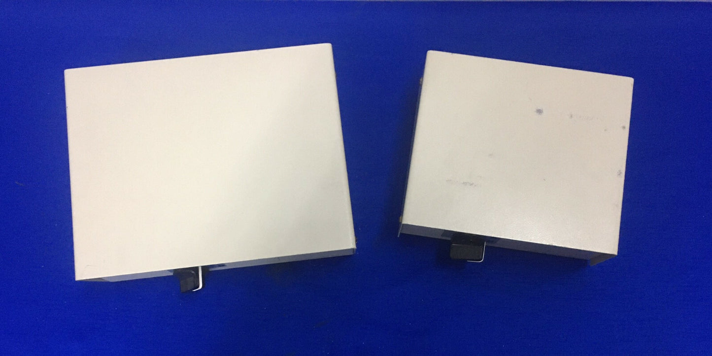 1 LOT QTY 2 - DATA TRANSFER SWITCH NO MANUFACTURER/MODEL/SERIAL NUMBER LISTED
